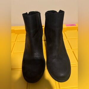 Sorel Black Suede Wedge Round Toe Booties NWOT